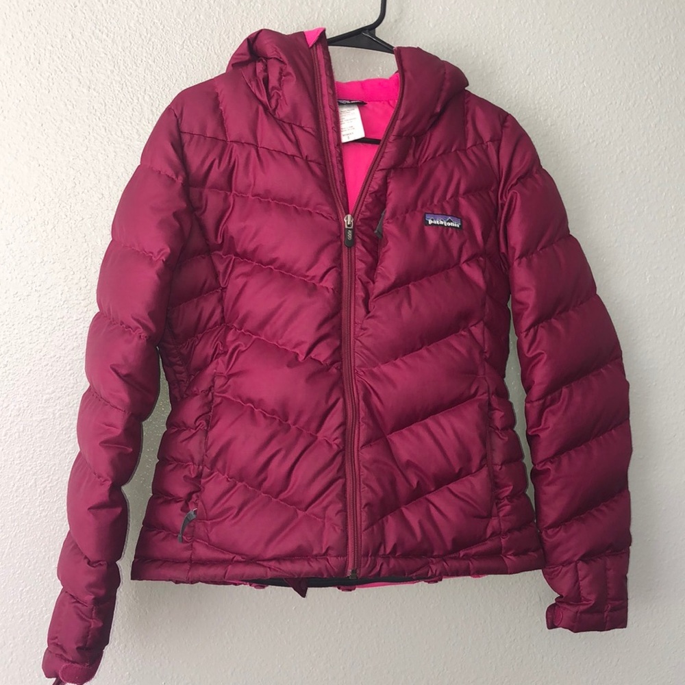 Patagonia down puffy jacket